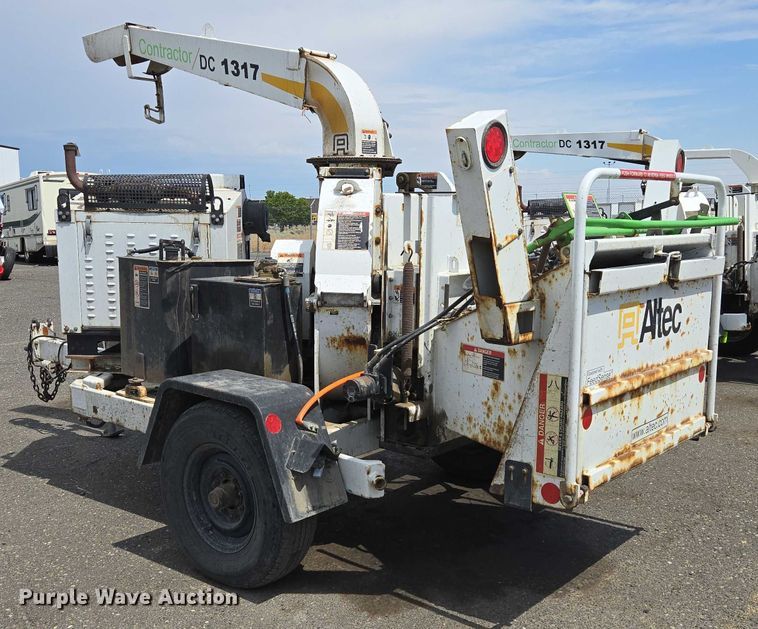 image for item YA0796 2015 Altec DC 1317 wood chipper