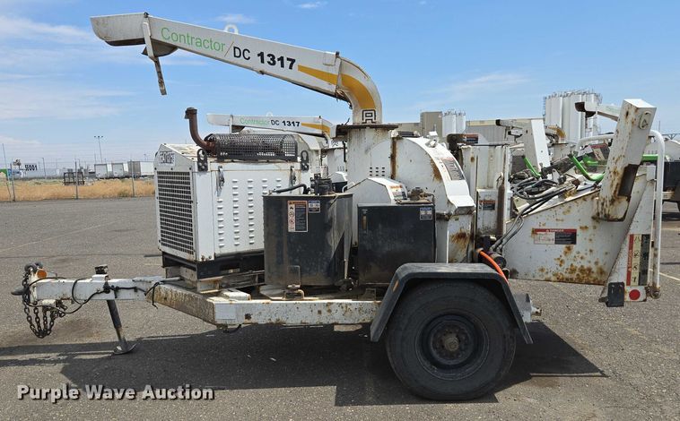image for item YA0796 2015 Altec DC 1317 wood chipper