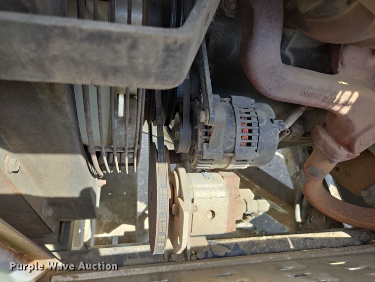 image for item YA0796 2015 Altec DC 1317 wood chipper