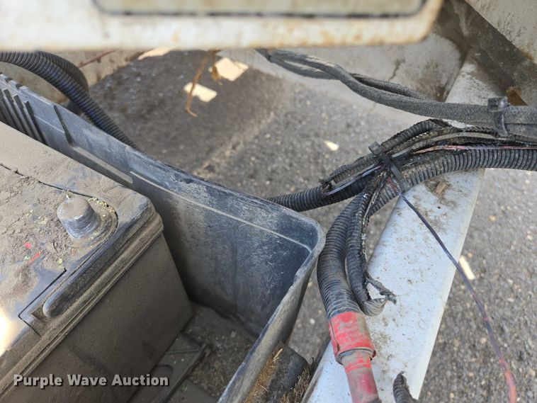 image for item YA0796 2015 Altec DC 1317 wood chipper