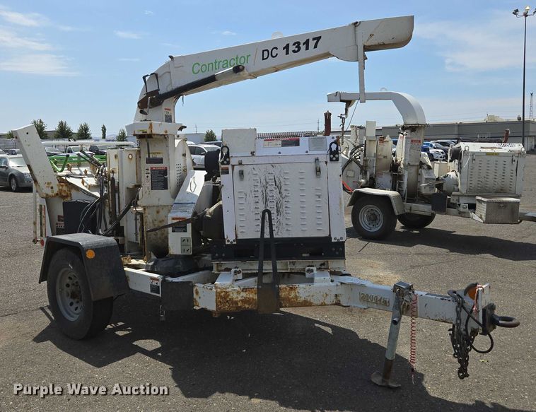 image for item YA0798 2017 Altec DC 1317 wood chipper