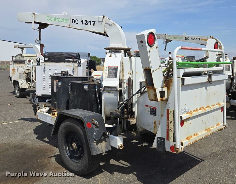 image for item YA0798 2017 Altec DC 1317 wood chipper