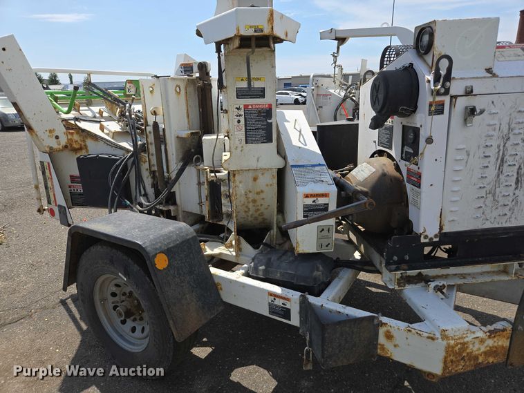 image for item YA0798 2017 Altec DC 1317 wood chipper