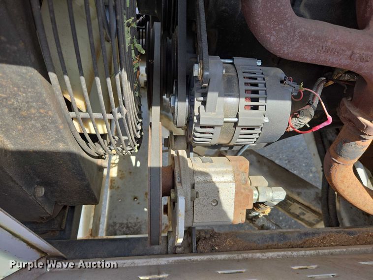 image for item YA0798 2017 Altec DC 1317 wood chipper