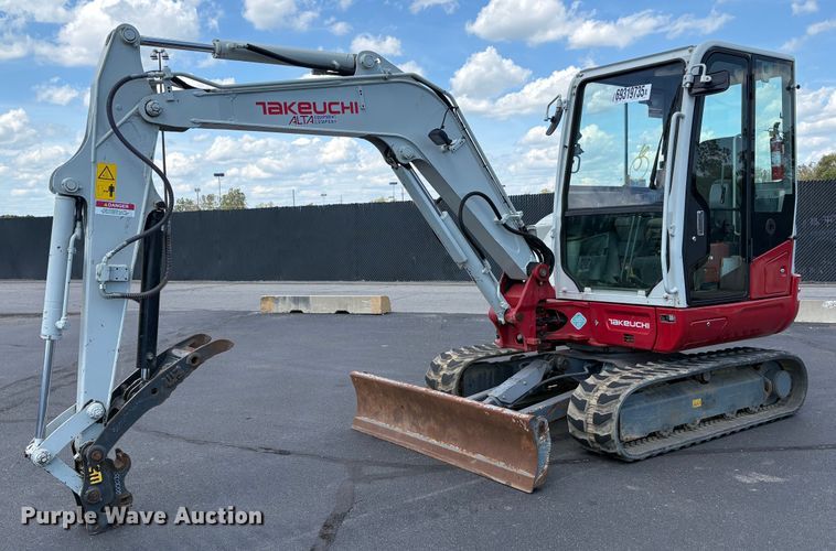 2019 Takeuchi TB240