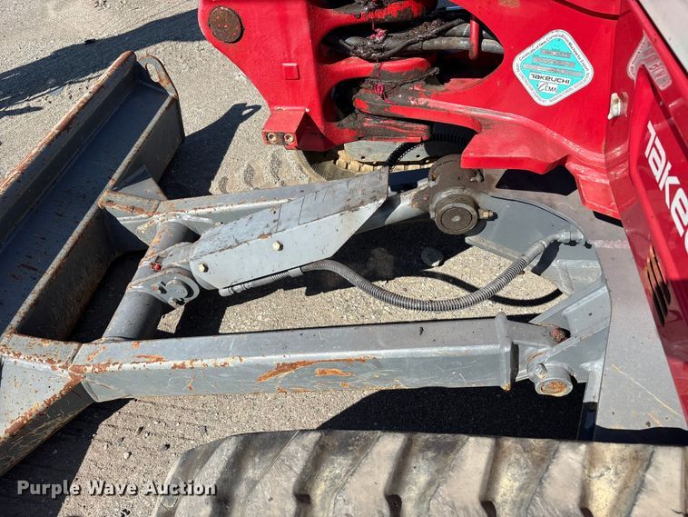 image for item YA0952 2019 Takeuchi TB240  mini excavator