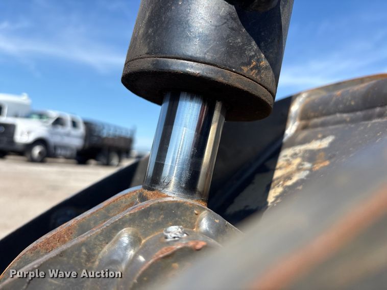 image for item YA0952 2019 Takeuchi TB240  mini excavator