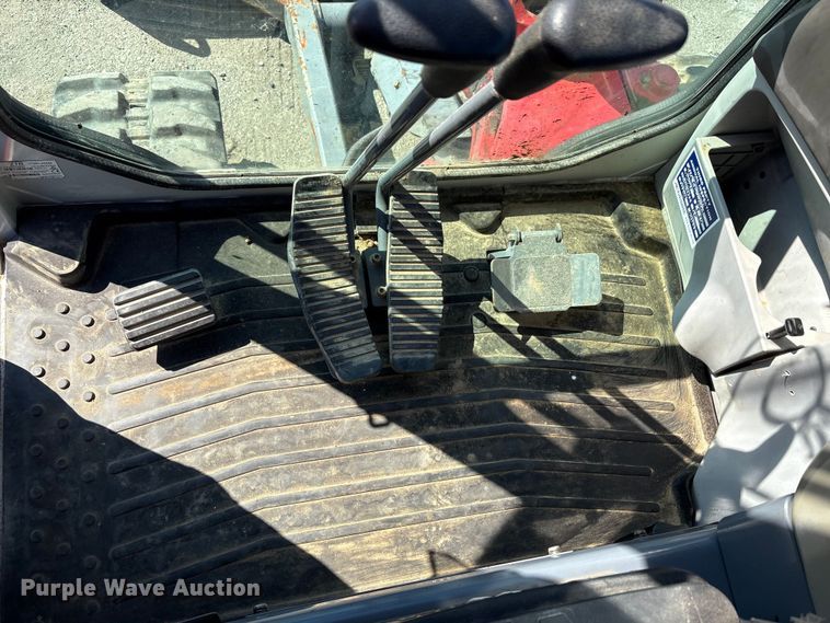 image for item YA0952 2019 Takeuchi TB240  mini excavator