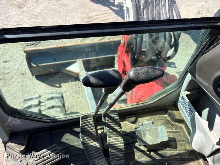 image for item YA0952 2019 Takeuchi TB240  mini excavator