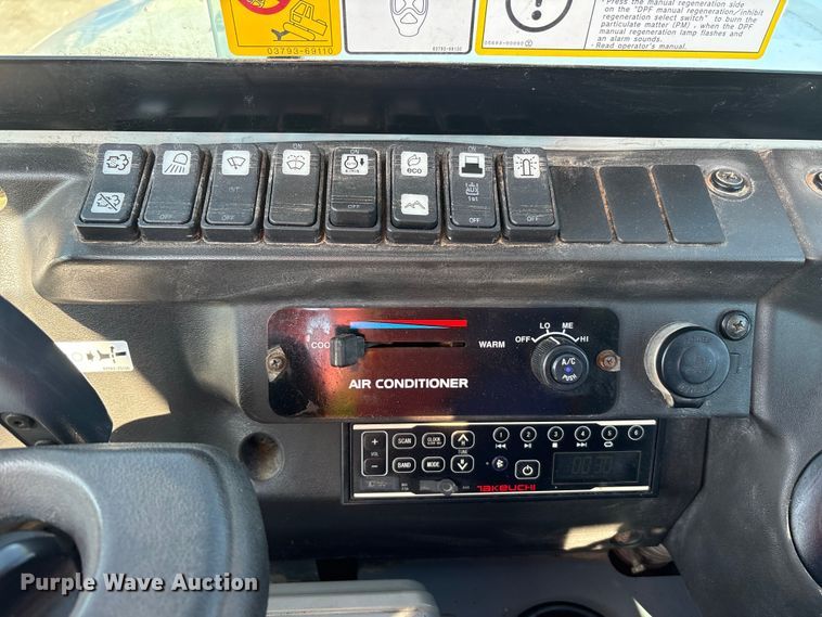 image for item YA0952 2019 Takeuchi TB240  mini excavator