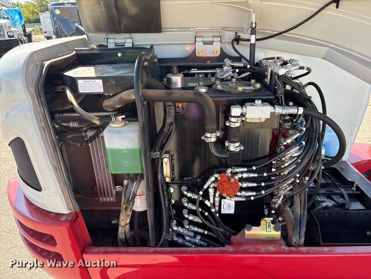 image for item YA0952 2019 Takeuchi TB240  mini excavator