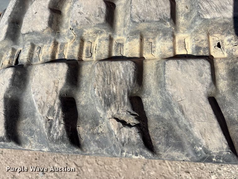 image for item YA0952 2019 Takeuchi TB240  mini excavator