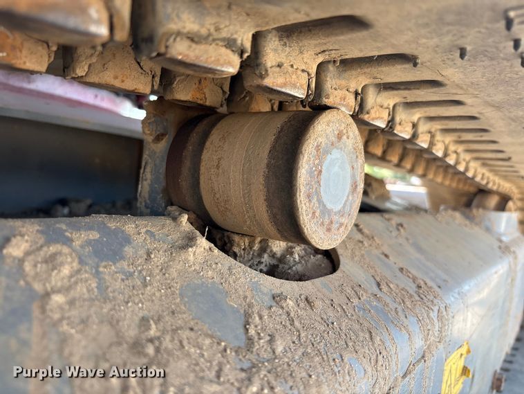 image for item YA0952 2019 Takeuchi TB240  mini excavator