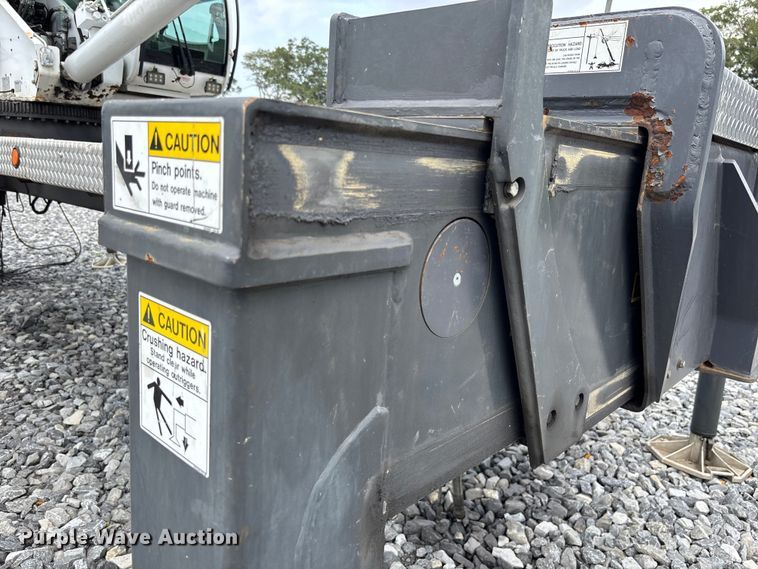 image for item YA0957 2015 Manitex TC450-142 truck mounted crane