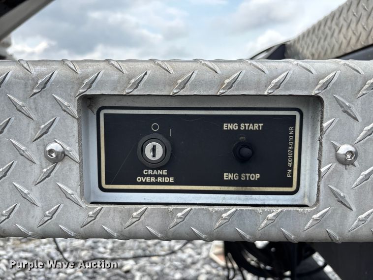 image for item YA0957 2015 Manitex TC450-142 truck mounted crane