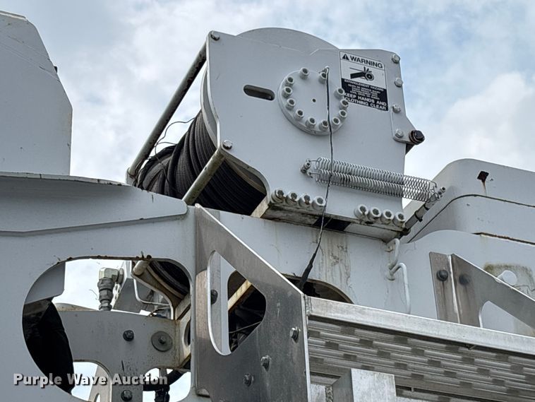 image for item YA0957 2015 Manitex TC450-142 truck mounted crane