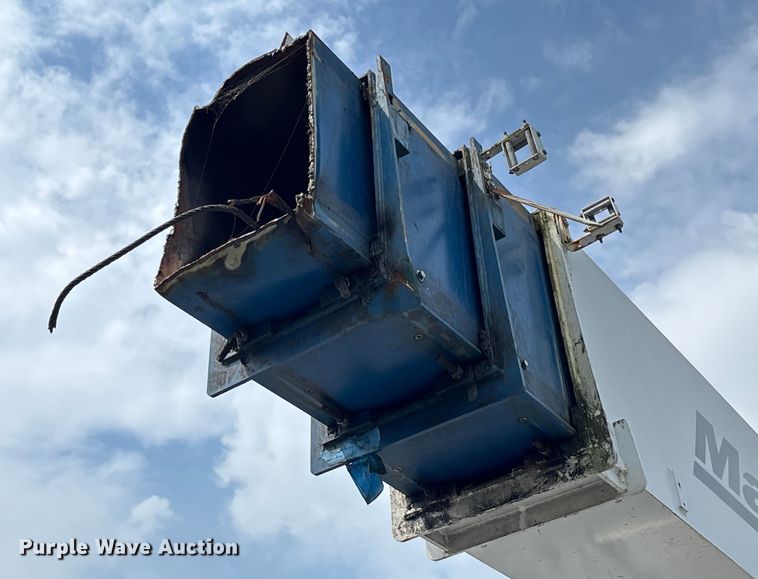 image for item YA0957 2015 Manitex TC450-142 truck mounted crane