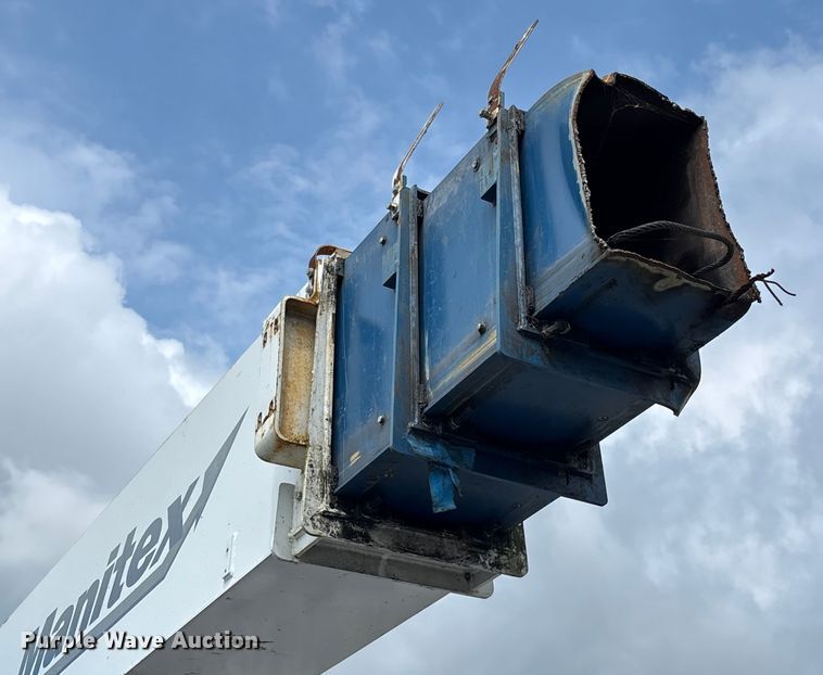 image for item YA0957 2015 Manitex TC450-142 truck mounted crane