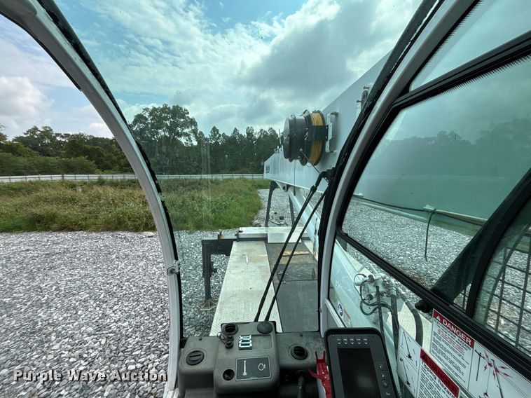 image for item YA0957 2015 Manitex TC450-142 truck mounted crane