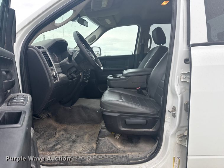 image for item DJ7773 2017 Dodge Ram 1500 Quad Cab pickup truck