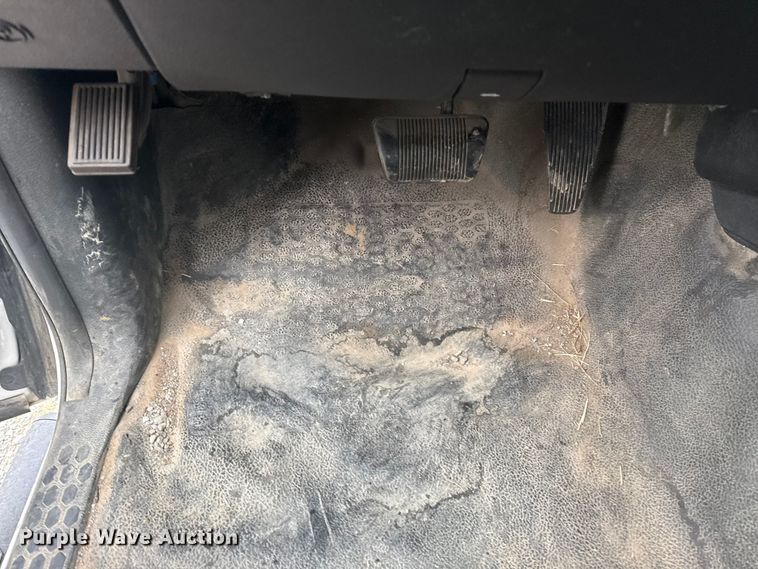 image for item DJ7773 2017 Dodge Ram 1500 Quad Cab pickup truck