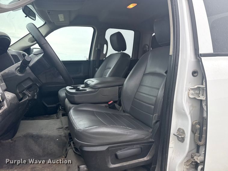 image for item DJ7773 2017 Dodge Ram 1500 Quad Cab pickup truck