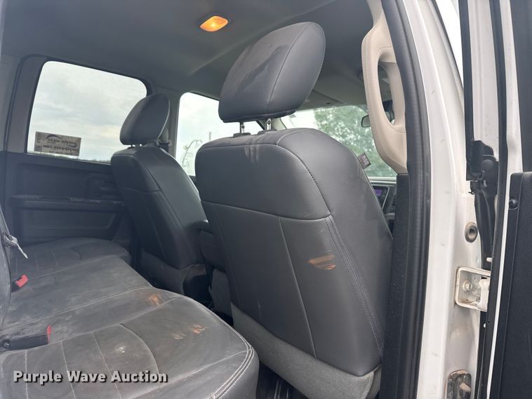 image for item DJ7773 2017 Dodge Ram 1500 Quad Cab pickup truck