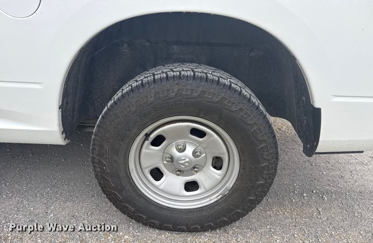 image for item DJ7773 2017 Dodge Ram 1500 Quad Cab pickup truck