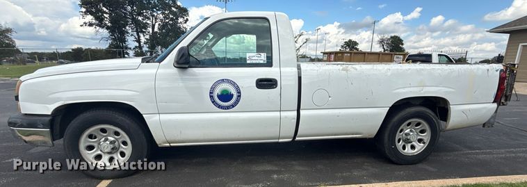 image for item DJ7779 2006 Chevrolet Silverado 1500 pickup truck