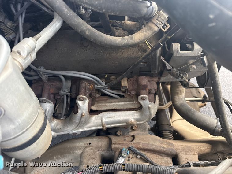 image for item DJ7779 2006 Chevrolet Silverado 1500 pickup truck