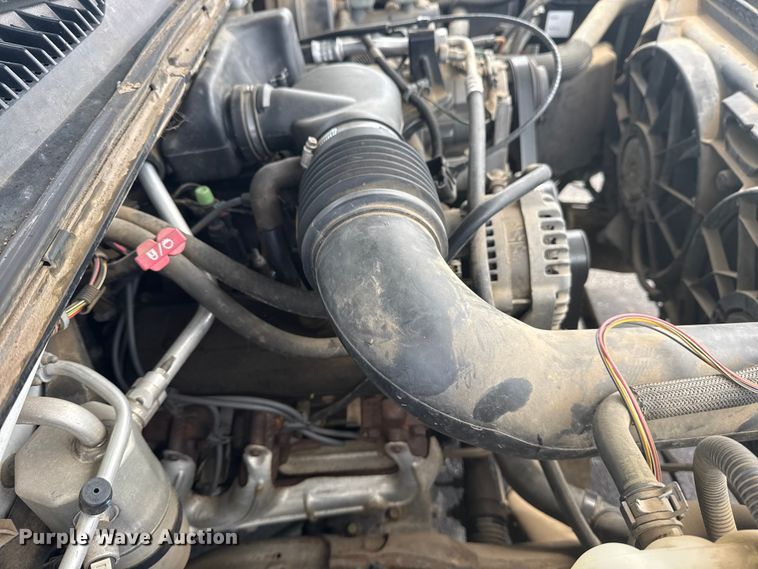 image for item DJ7779 2006 Chevrolet Silverado 1500 pickup truck