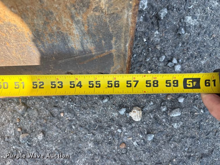 image for item DJ7799 2006 Caterpillar 302.5C mini excavator