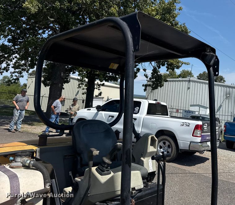 image for item DJ7799 2006 Caterpillar 302.5C mini excavator