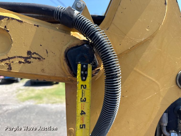 image for item DJ7799 2006 Caterpillar 302.5C mini excavator