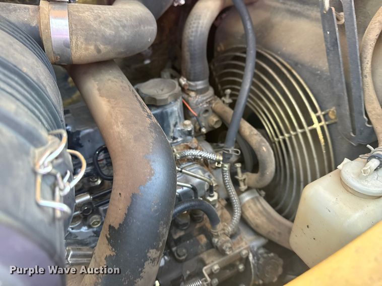 image for item DJ7799 2006 Caterpillar 302.5C mini excavator