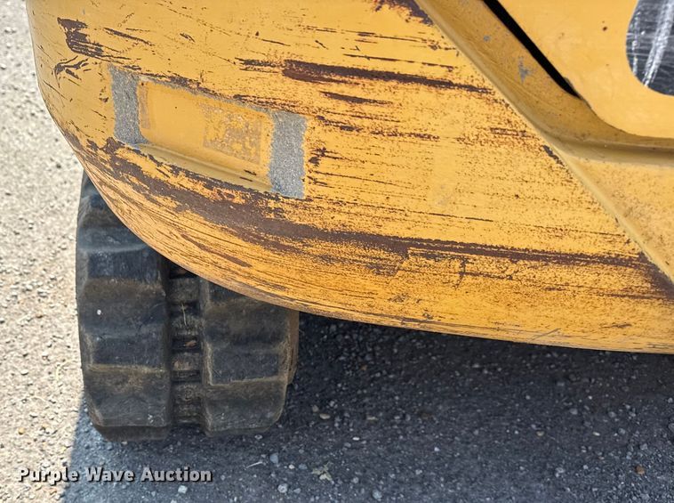 image for item DJ7799 2006 Caterpillar 302.5C mini excavator