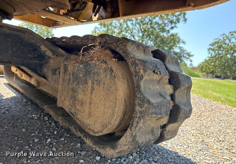 image for item DJ7799 2006 Caterpillar 302.5C mini excavator