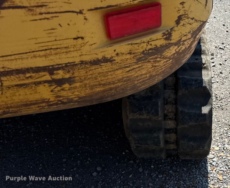 image for item DJ7799 2006 Caterpillar 302.5C mini excavator