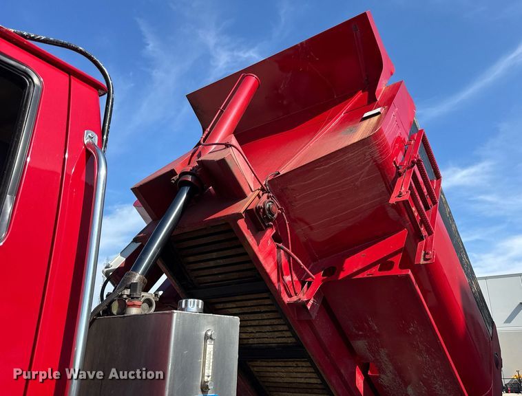 image for item DJ9230 2004 Sterling L8500 dump truck