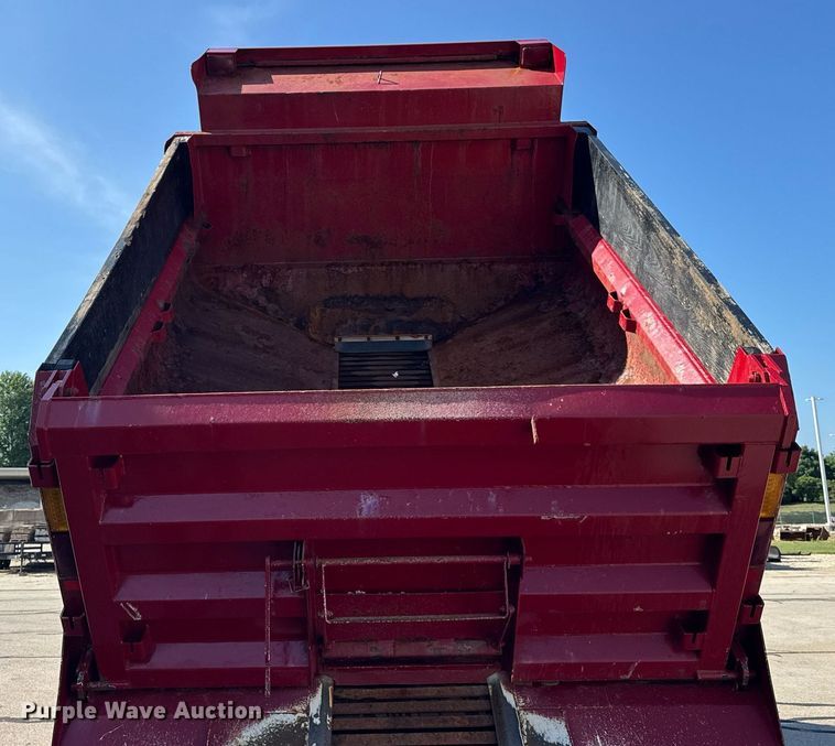 image for item DJ9230 2004 Sterling L8500 dump truck