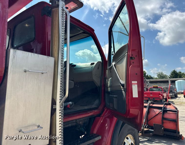 image for item DJ9230 2004 Sterling L8500 dump truck