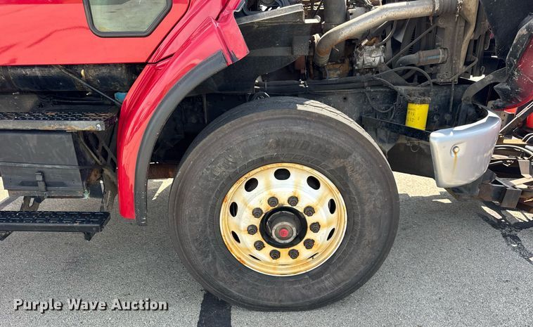 image for item DJ9230 2004 Sterling L8500 dump truck