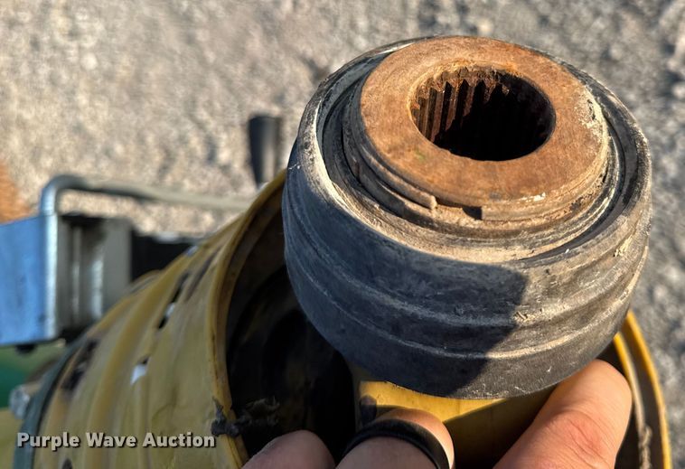 image for item DO2230 John Deere R15 batwing rotary mower