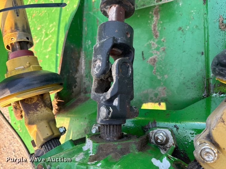 image for item DO2230 John Deere R15 batwing rotary mower