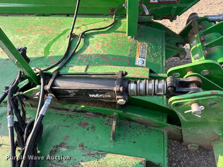 image for item DO2230 John Deere R15 batwing rotary mower