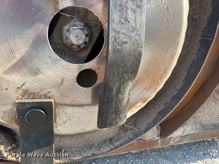 image for item DO2230 John Deere R15 batwing rotary mower