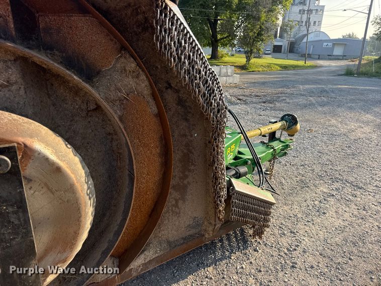 image for item DO2230 John Deere R15 batwing rotary mower