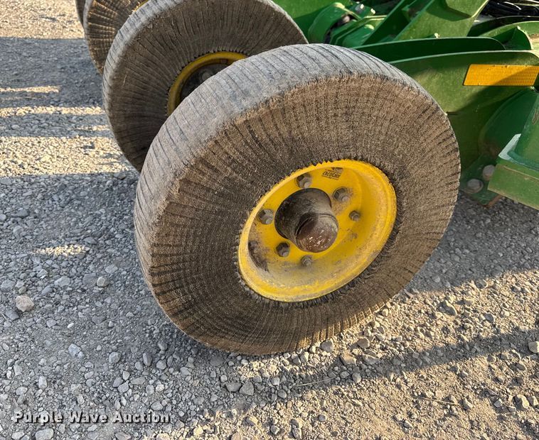 image for item DO2230 John Deere R15 batwing rotary mower