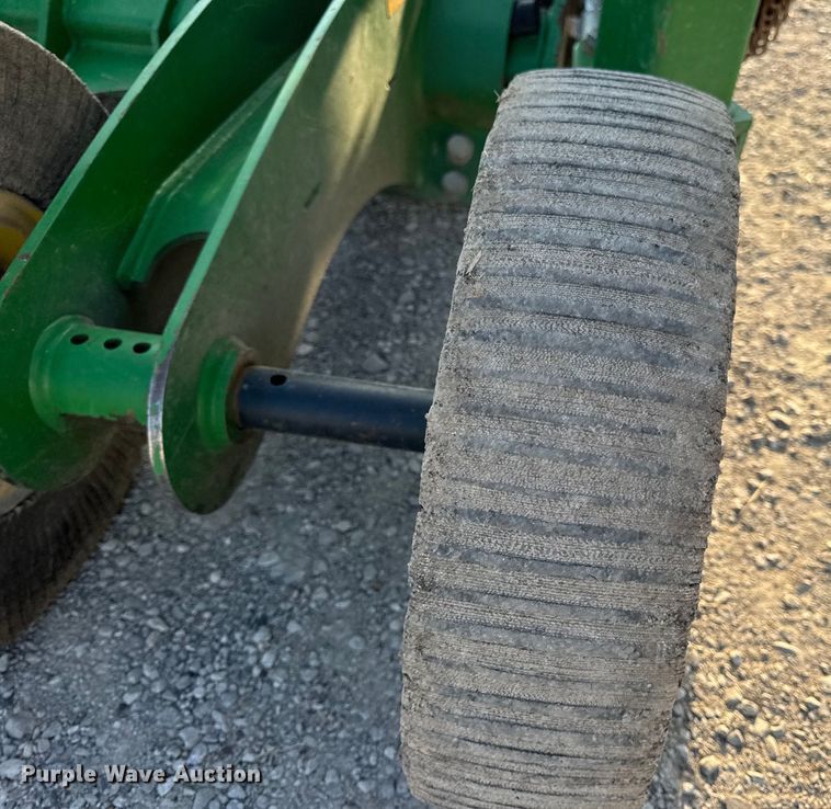 image for item DO2230 John Deere R15 batwing rotary mower