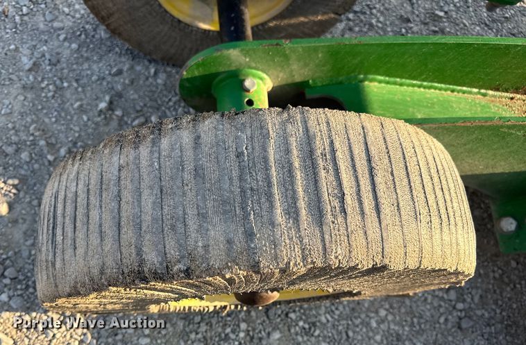 image for item DO2230 John Deere R15 batwing rotary mower